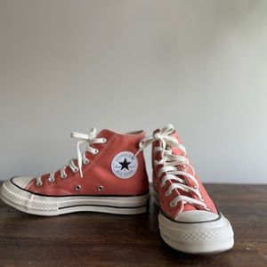 Converse Chuck Taylor Classic High Top size 7.5